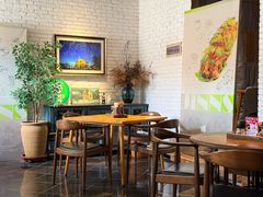 -JINNS锦时 steak&pizza(浸信会礼拜堂旧址店)