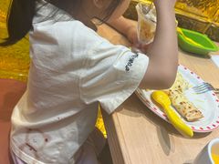 -菲滋意式餐厅(温岭银泰城店)