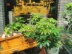 -苹果树下艺术餐厅(宋庄店)