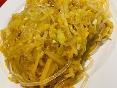 酸菜炒粉-黑土地东北私房菜馆(南门大街店)