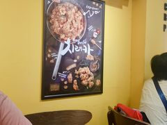 -BHC炸鸡(明洞总店)