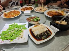 -天津乾毓德饭庄·清真传统炒菜·海鲜烧烤(咸阳路店)