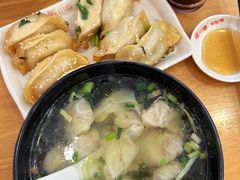-小姜锅贴(凤凰街店)