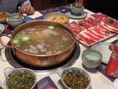 -牛村来人潮汕牛肉火锅(西单店)