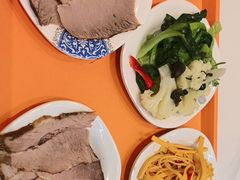 -德元兰州纯汤牛肉面(龙阳路店)