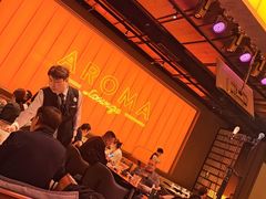 -洛缦音乐餐厅(工业展览馆万象城店)