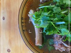 羊骨汤-传说中的包子