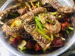 -辣盆盆麻辣小龙虾(哈尔滨总店)