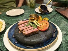 -秘密旅行Bonjour(黑金冠 江南西店)