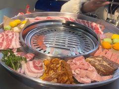 -哈哈碳都·牛肋条无限自助烤肉(宝龙店)