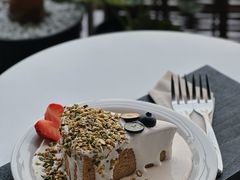 -luutosa  cafe & tea 鹿兔山