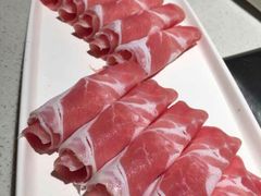 -海底捞火锅鲜切牛肉主题店(长寿路店)