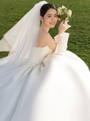 -挪娅婚纱摄影皇家会所