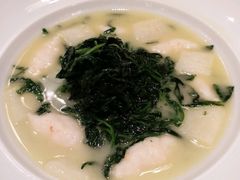 上汤虾滑竹笙菜苗-广州文华东方酒店·江-由辉师傅主理