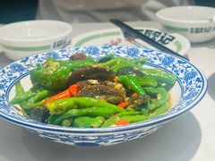 辣椒炒皮蛋-欧记大排档·景德菜(上海首店)