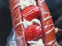 草莓魔法棒-La patisserie de Mona 茉娜的甜品(韩乐坊店)