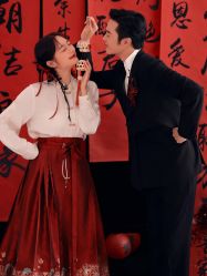 点击看大图 -至臻微拉婚纱摄影