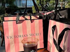 -Victoria's Secret(杭州湖滨银泰in77店)