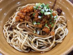 武汉原味热干面-汉口码头