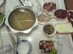 -乌记鲜活牛肉城(金砂东路店)