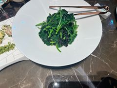 -海派悦庭·海胆烧麦·新融合菜(凯德广场店)