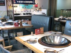大堂-313羊庄铁锅烀羊肉·烤全羊·烧烤龙虾·团建聚餐(永德路店)