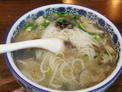 竹荪乌鸡汤-下面馆