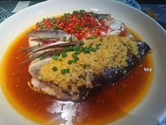-回家乡湘菜馆(凌奥店)
