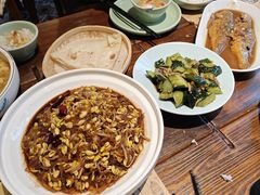 -阳光家常菜(泉城路店)