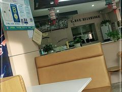 -官人桥番茄米线(温江行署店)