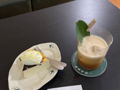 -SAFARI COFFEE
