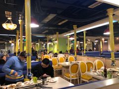 大堂-爱客得牛排海鲜烤肉·火锅自助(春熙路黑金好店)
