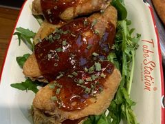 烧烤酱鸡翅-Tubestation站点比萨(新世界大望路店)