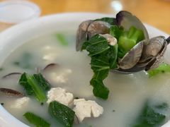 -鹏城人家海鲜酒家·23年老字号(较场尾店)