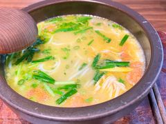 -良米山·云南野生菌过桥米线(上海首店)