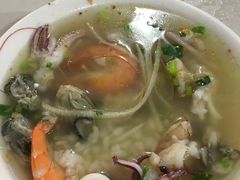 -六合夜市
