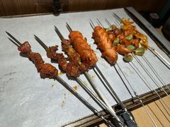 -街角等你.大连海鲜烧烤.经典铁板海鲜串(西安路店)