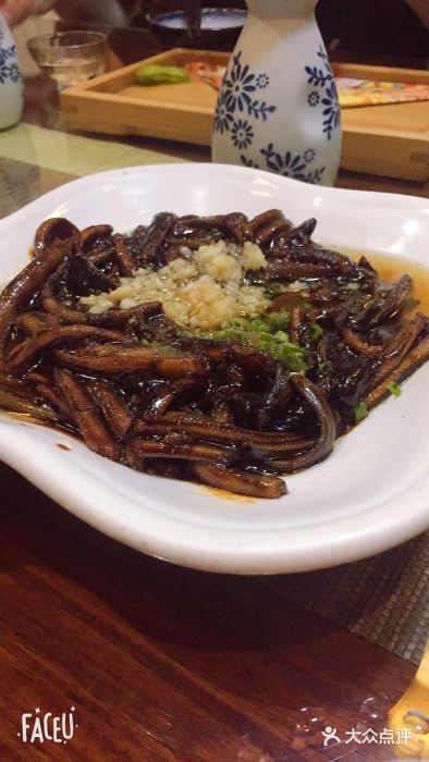 小酒肆·老茶馆本帮响油鳝丝图片