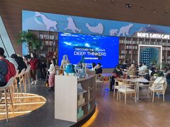 -抱抱地球咖啡馆(国家海洋博物馆店)