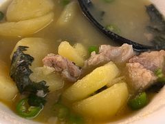 青椒紫苏土豆-铭副琦食·虾蟹烩馆(渔人码头店)