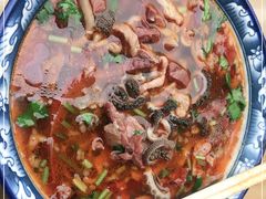 -白老大羊杂碎稍麦