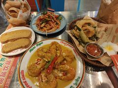 -小小集渔·泰式大排档(太古里香槟店)
