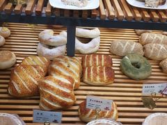 -焙丽拾光(麦凯乐直营店)