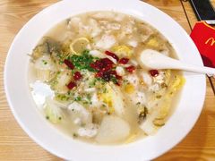 -乐达酸菜鱼面(山师东路店)
