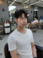 -藤野造型烫发染发