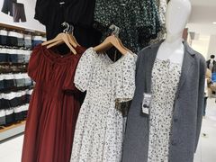 -优衣库(北京万柳华联购物中心店)