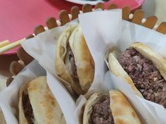 -闫家驴肉老店(华电一校店)
