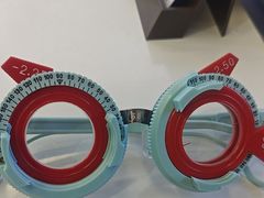 -罗伯特眼镜·蔡司官方授权(前海桂湾店)