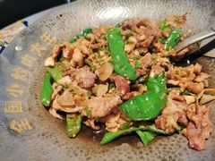 -费大厨辣椒炒肉(黄兴中心广场店)