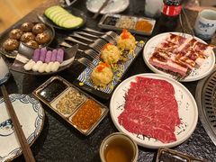 -炙忧烤肉屋(中国铁建广场店)